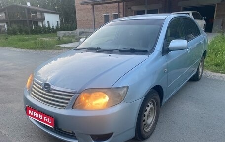 Toyota Corolla, 2004 год, 470 000 рублей, 1 фотография