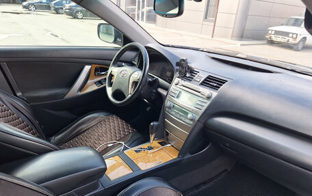 Toyota Camry, 2007 год, 690 000 рублей, 5 фотография