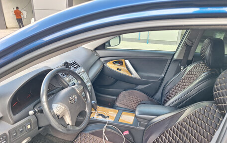 Toyota Camry, 2007 год, 690 000 рублей, 3 фотография