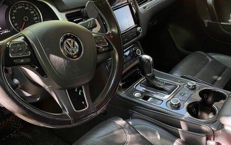 Volkswagen Touareg III, 2013 год, 2 350 000 рублей, 6 фотография