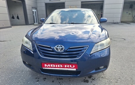 Toyota Camry, 2007 год, 690 000 рублей, 14 фотография
