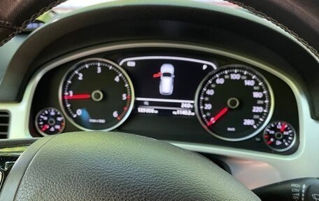 Volkswagen Touareg III, 2013 год, 2 350 000 рублей, 7 фотография