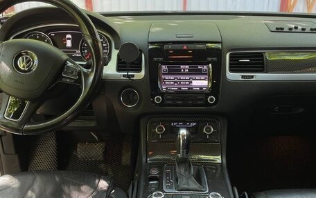 Volkswagen Touareg III, 2013 год, 2 350 000 рублей, 10 фотография