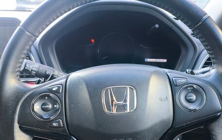 Honda Vezel, 2014 год, 1 520 000 рублей, 26 фотография