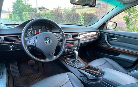 BMW 3 серия, 2011 год, 1 450 000 рублей, 33 фотография