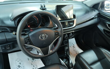 Toyota Yaris XP150 рестайлинг, 2020 год, 1 579 000 рублей, 11 фотография