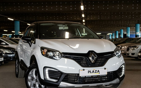 Renault Kaptur I рестайлинг, 2016 год, 1 399 000 рублей, 2 фотография