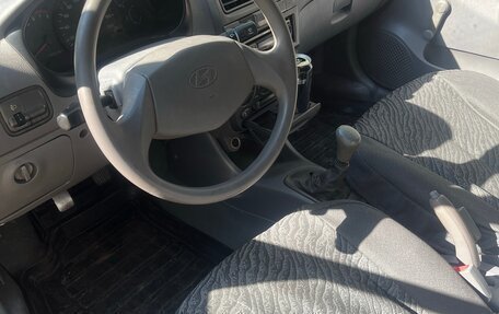 Hyundai Accent II, 2005 год, 270 000 рублей, 7 фотография