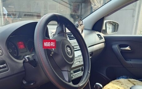 Volkswagen Polo VI (EU Market), 2012 год, 977 777 рублей, 2 фотография