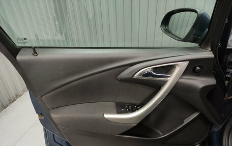 Opel Astra J, 2011 год, 570 000 рублей, 14 фотография