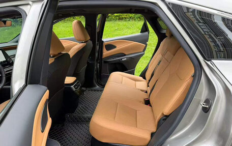 Lexus RX IV рестайлинг, 2025 год, 6 623 000 рублей, 9 фотография