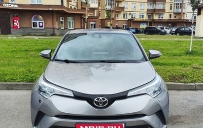 Toyota C-HR I рестайлинг, 2019 год, 1 900 000 рублей, 1 фотография