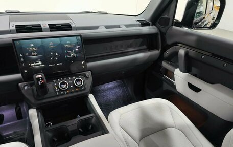 Land Rover Defender II, 2026 год, 13 990 000 рублей, 9 фотография