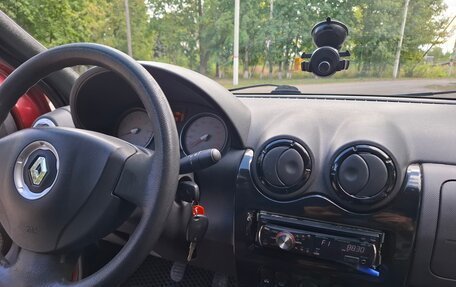 Renault Logan I, 2010 год, 388 000 рублей, 37 фотография