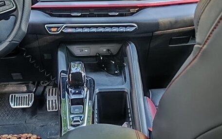 Geely Coolray I, 2024 год, 1 930 000 рублей, 17 фотография