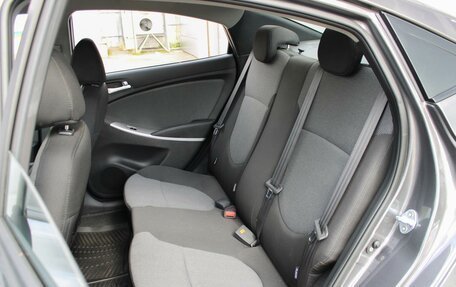 Hyundai Solaris II рестайлинг, 2013 год, 1 370 000 рублей, 8 фотография