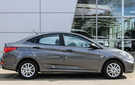 Hyundai Solaris II рестайлинг, 2013 год, 1 370 000 рублей, 5 фотография