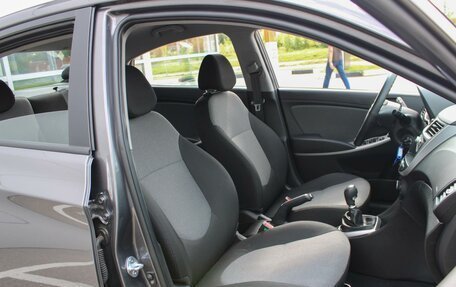 Hyundai Solaris II рестайлинг, 2013 год, 1 370 000 рублей, 9 фотография