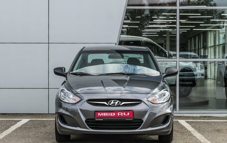 Hyundai Solaris II рестайлинг, 2013 год, 1 370 000 рублей, 3 фотография