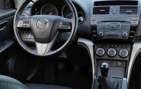 Mazda 6, 2011 год, 910 000 рублей, 11 фотография