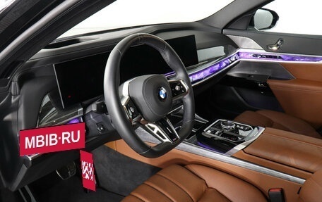 BMW 7 серия, 2024 год, 15 900 000 рублей, 16 фотография