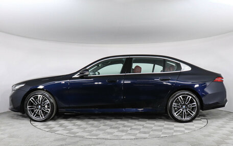 BMW 5 серия, 2025 год, 8 550 000 рублей, 6 фотография
