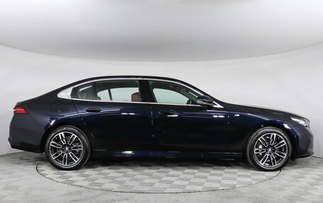 BMW 5 серия, 2025 год, 8 550 000 рублей, 5 фотография