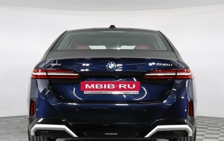 BMW 5 серия, 2025 год, 8 550 000 рублей, 4 фотография
