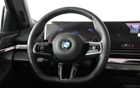 BMW 5 серия, 2025 год, 8 550 000 рублей, 21 фотография