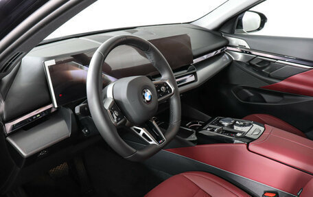 BMW 5 серия, 2025 год, 8 550 000 рублей, 18 фотография
