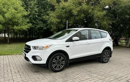Ford Kuga III, 2017 год, 1 290 000 рублей, 7 фотография