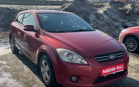 KIA cee'd I рестайлинг, 2010 год, 285 000 рублей, 2 фотография