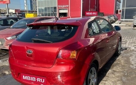 KIA cee'd I рестайлинг, 2010 год, 285 000 рублей, 3 фотография