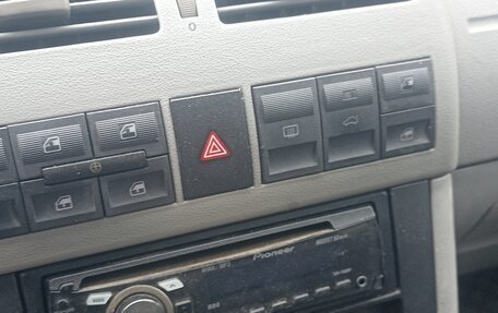 Volkswagen Pointer, 2005 год, 240 000 рублей, 12 фотография