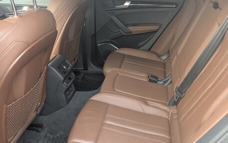 Audi Q5, 2019 год, 3 200 000 рублей, 6 фотография