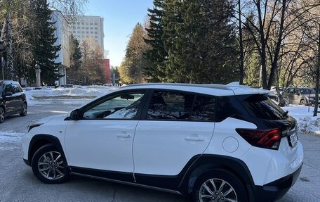Toyota Yaris XP150 рестайлинг, 2022 год, 1 990 000 рублей, 8 фотография
