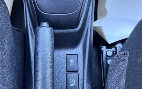 Toyota Yaris XP150 рестайлинг, 2022 год, 1 990 000 рублей, 23 фотография