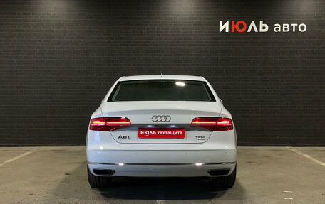 Audi A8, 2015 год, 2 900 000 рублей, 6 фотография