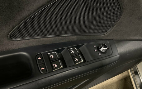 Audi A8, 2015 год, 2 900 000 рублей, 16 фотография