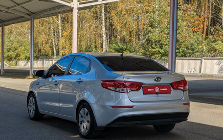 KIA Rio III рестайлинг, 2015 год, 690 000 рублей, 5 фотография