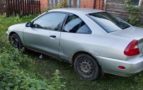 Mitsubishi Mirage VI рестайлинг, 2001 год, 120 000 рублей, 3 фотография