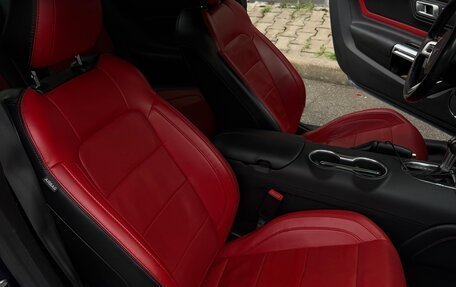 Ford Mustang VI рестайлинг, 2020 год, 3 400 000 рублей, 34 фотография