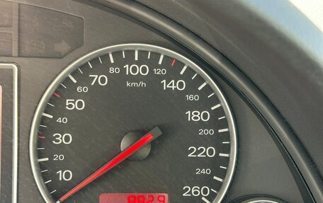 Audi A4, 2002 год, 500 000 рублей, 6 фотография