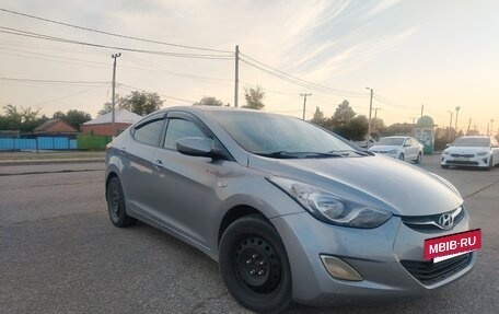 Hyundai Elantra V, 2012 год, 640 000 рублей, 3 фотография