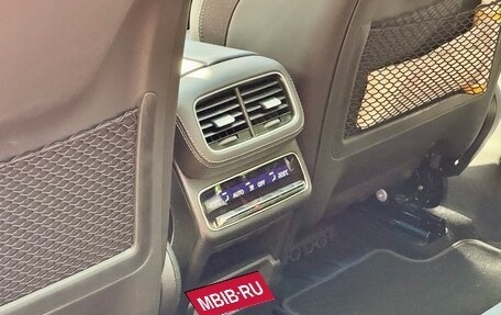 Mercedes-Benz GLE AMG, 2024 год, 19 500 000 рублей, 26 фотография