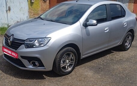 Renault Logan II, 2021 год, 1 085 000 рублей, 18 фотография