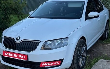 Skoda Octavia, 2015 год, 1 350 000 рублей, 2 фотография
