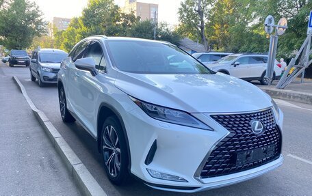 Lexus RX IV рестайлинг, 2021 год, 4 050 000 рублей, 3 фотография