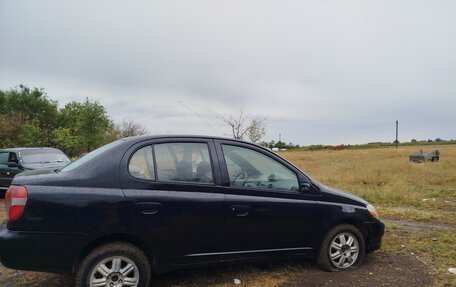 Toyota Echo, 2000 год, 210 000 рублей, 2 фотография