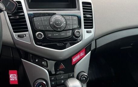 Chevrolet Cruze II, 2011 год, 800 000 рублей, 6 фотография